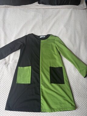 Huiermei split-front colorblock tunic dress